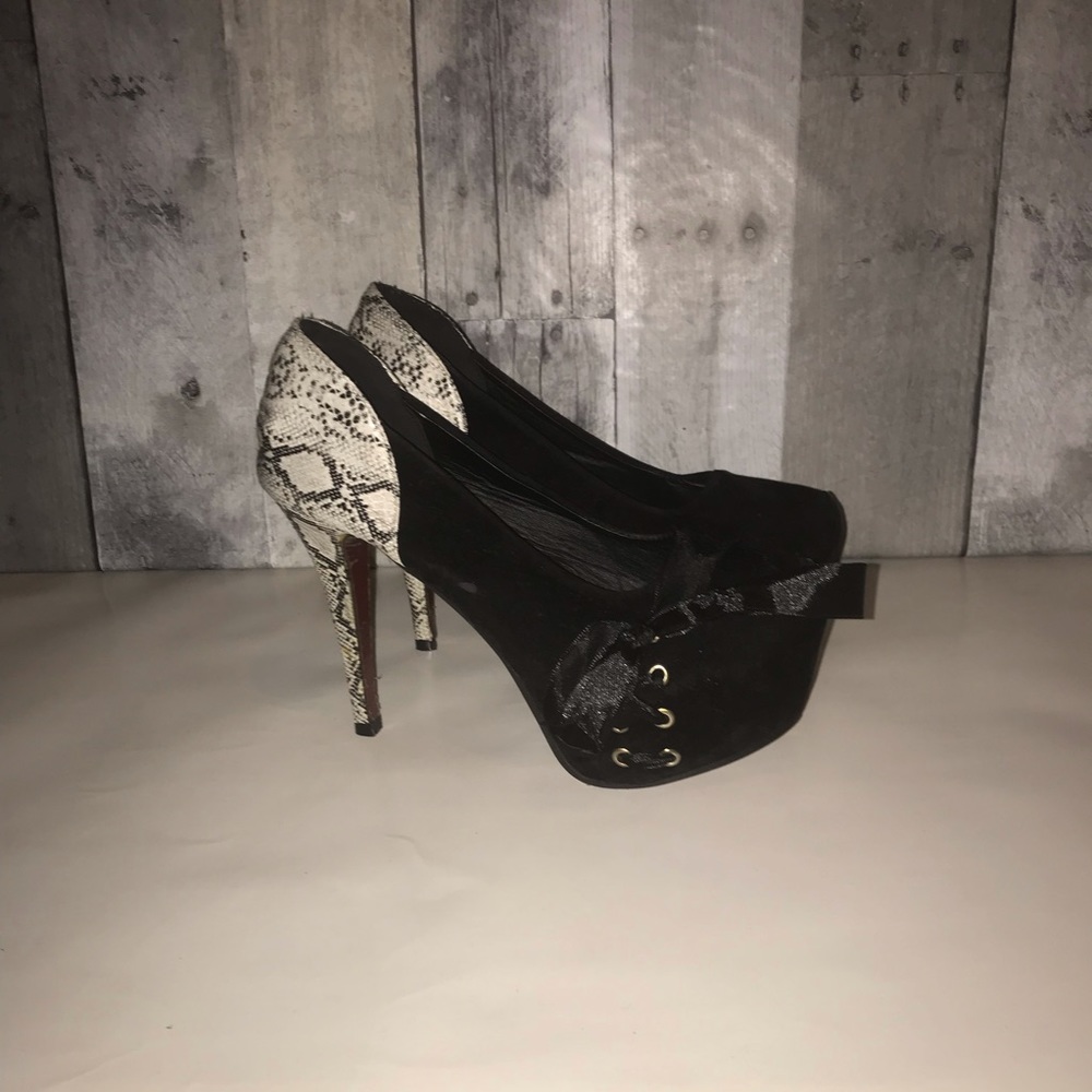 Red Sole Velvet lace front 4 inch snake skin Heel